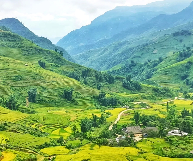 Khám phá cao nguyên cách hà nội 200km cảnh núi non chẳng khác trời âu thử sức với đặc sản nghe nhắc tên đã nhăn mặt - 1