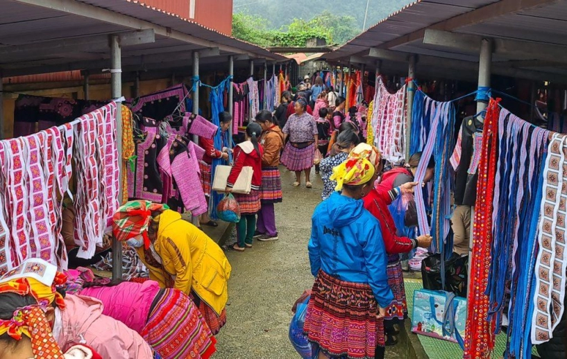 Khám phá huyện miền núi cách hà nội hơn 100km phong cảnh thiên nhiên hữu tình cực thích hợp để chữa lành - 6
