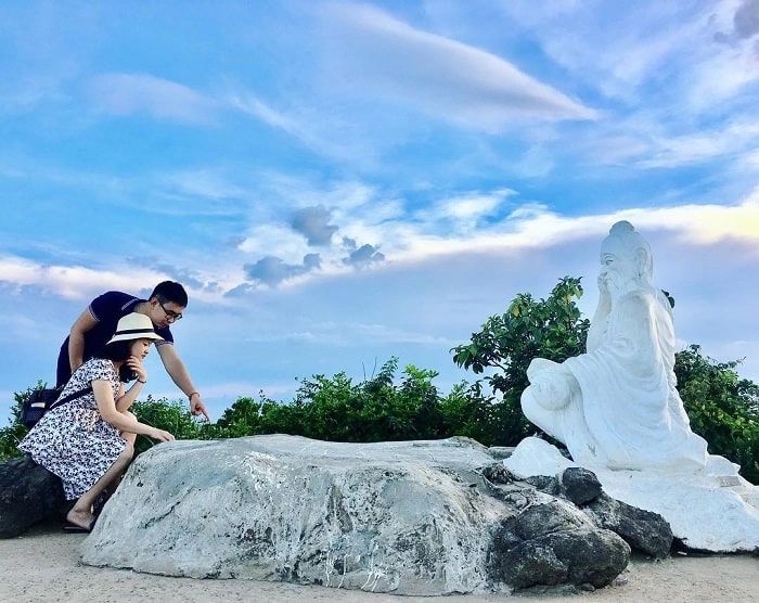 Khám phá nóc nhà của đà nẵng ngắm hoàng hôn cực đẹp là nơi tỷ phú thế giới từng ghé thăm ngồi thiền thưởng thức trà cùng bạn gái - 2