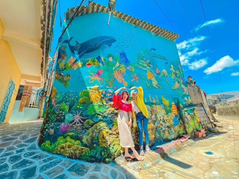 Khám phá nơi mệnh danh santorini thu nhỏ ở việt nam góc nào nhìn cũng điện ảnh hút khách du lịch nhờ sự bình yên - 3