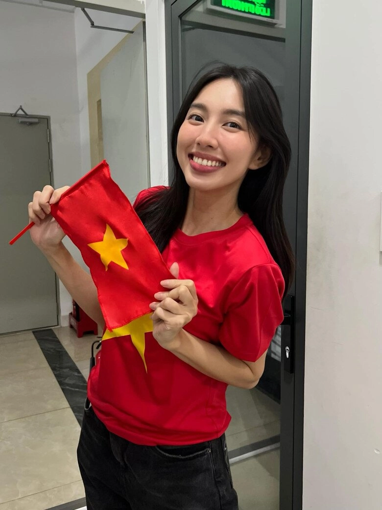 Khán giả lặng người khi xuân son gãy ống đồng việt nam vẫn thắng thái lan 5-3 khiến sao việt vỡ oà - 4