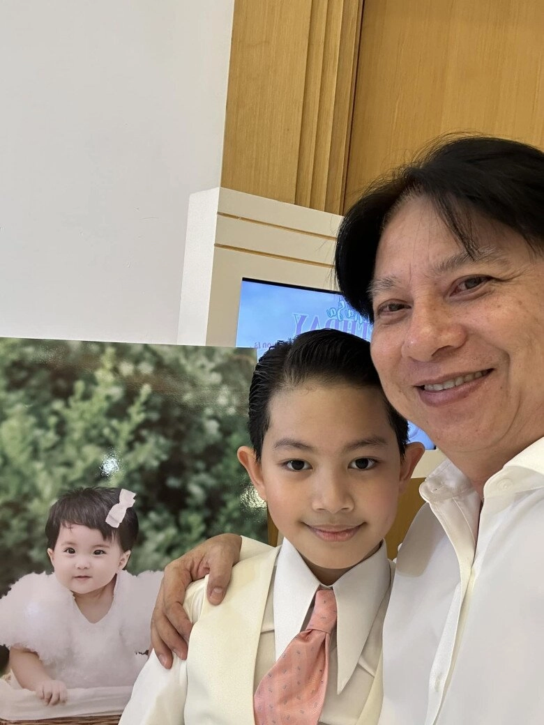 Khánh thi rơi nước mắt trong tiệc thôi nôi của bé lisa vạch kế hoạch sinh con thứ 4 với chồng trẻ - 10