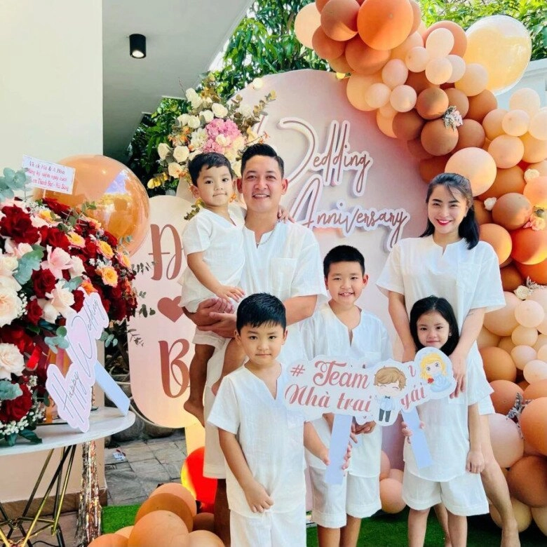 Khánh vân được con chồng gọi là mẹ bi những gia đình khác xưng hô như thế nào - 16