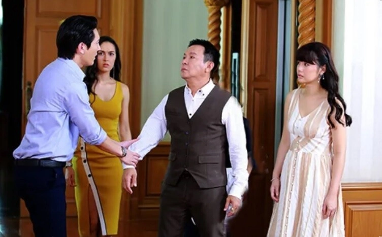Không con nào chịu nuôi bố tôi đưa ra 1 tờ giấy các con tranh nhau phụng dưỡng bố già - 2