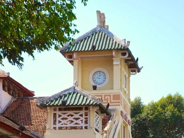 Khu chợ 110 năm tuổi là biểu tượng của cần thơ khách tây cực mê vì kiến trúc độc lạ - 3