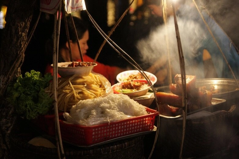 Khu chợ đêm là thiên đường ẩm thực giữa lòng hội an khách đến là mê mẩn không muốn về - 5
