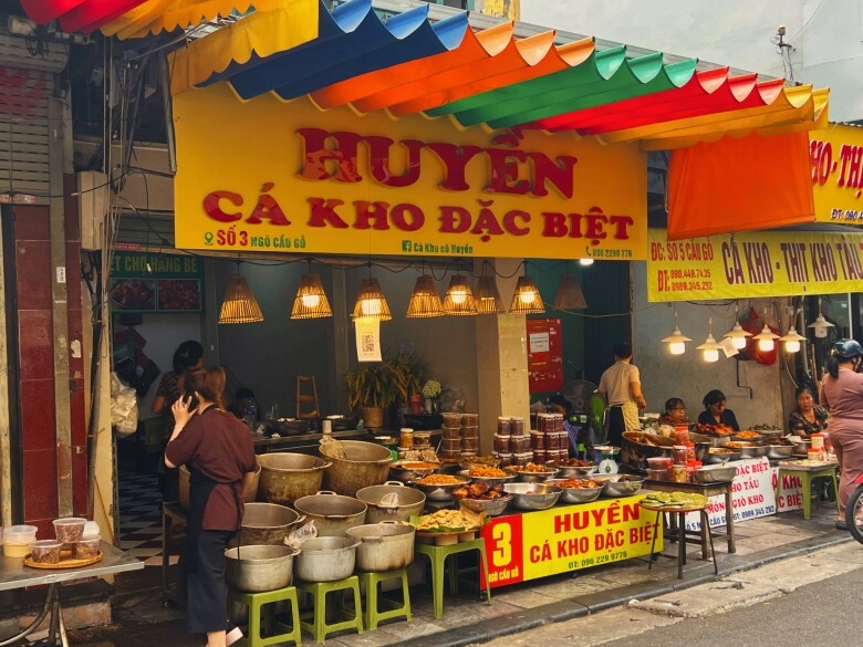 Khu chợ được mệnh danh là chợ nhà giàu giữa lòng phố cổ hà nội thiên đường ẩm thực bán cơm nhà cho người lười - 3
