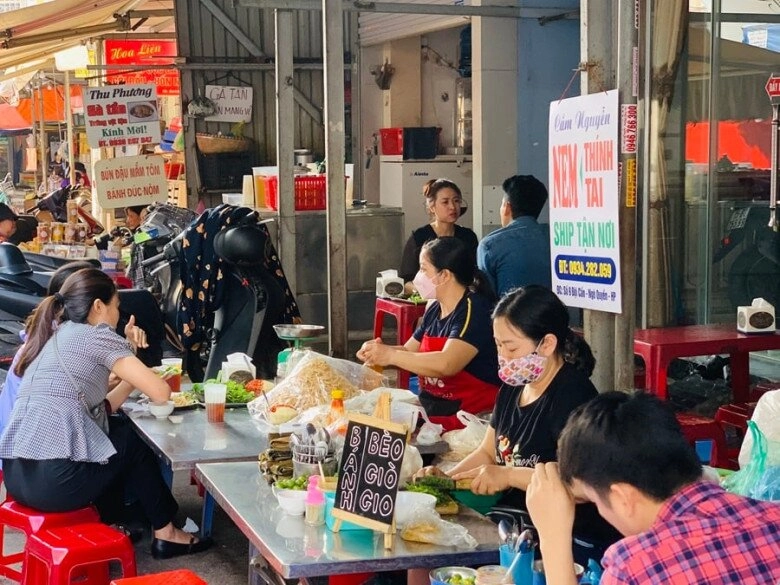 Khu chợ được mệnh danh thiên đường ẩm thực giữa lòng hải phòng cầm 100k là ăn đủ món đặc sản cực ngon-bổ-rẻ - 4