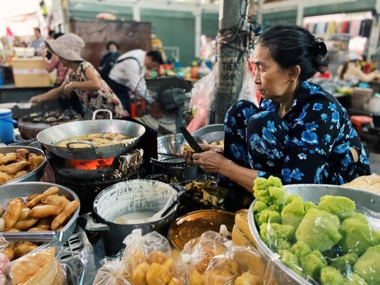 Khu chợ hơn 300 tuổi ở bình thuận xưa chỉ buôn bán nhỏ nay thành chợ sầm uất bậc nhất thành phố - 4