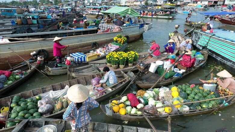 Khu chợ là niềm tự hào của người cà mau siêu hút khách tây nhờ nét văn hóa độc đáo - 2