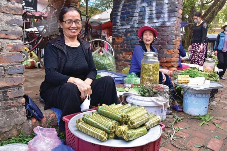 Khu chợ là niềm tự hào của người hưng yên còn sót lại từ thời lê xưa chỉ chuyên bán đúng 1 loại hàng - 2