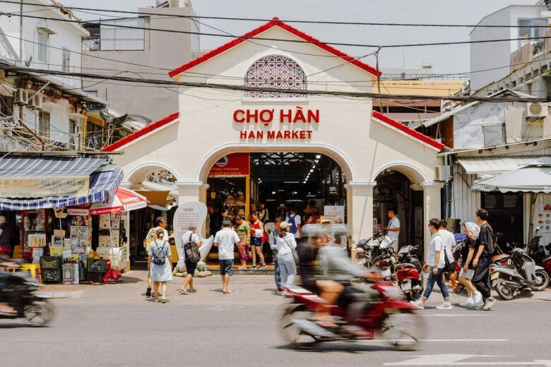 Khu chợ lâu đời nhất đà nẵng xưa chỉ là khu chợ tạm bé xíu nay thành trung tâm mua sắm sầm uất bậc nhất đà thành - 1
