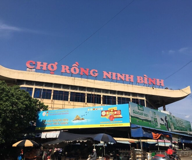 Khu chợ lâu đời và nổi tiếng bậc nhất ninh bình tồn tại hơn 200 năm giờ vẫn là địa điểm cực kỳ sầm uất - 1