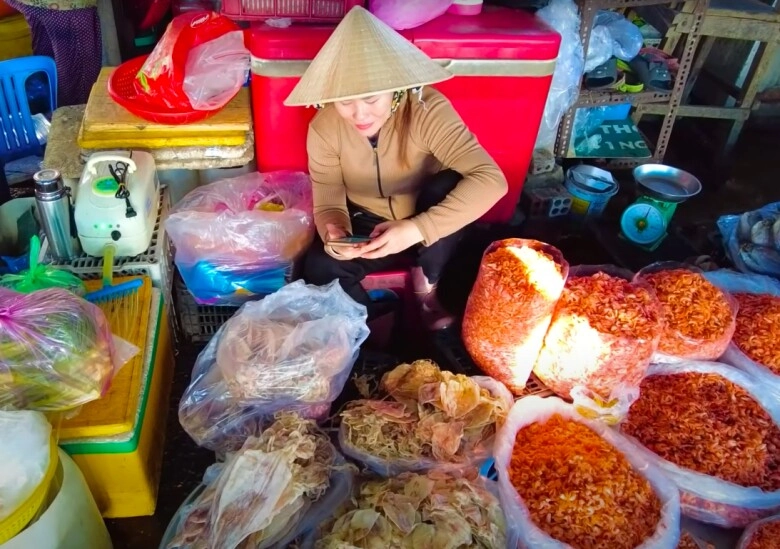 Khu chợ lớn nhất cần thơ là thiên đường ẩm thực ngon-bổ-rẻ xưa sầm uất bậc nhất nay lại đìu hiu bất ngờ - 6
