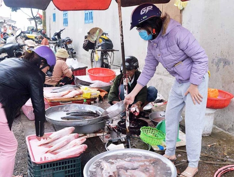 Khu chợ nhỏ tồn tại gần 3 thập kỷ giữa lòng pleiku cái tên bắt nguồn từ câu chuyện không ai ngờ tới - 2