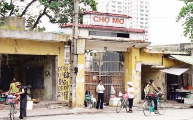 Khu chợ trăm năm giữa lòng hà nội nay thành thiên đường ẩm thực dưới lòng đất siêu hút khách vì giá cực bình dân - 1