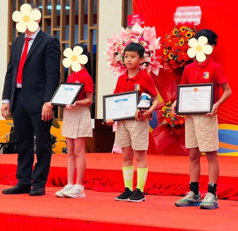 kiều nữ ngọc lan nhận trái ngọt sau 5 năm ly hôn giải nghệ vẫn được lên sân khấu nhờ con trai thanh bình - 2