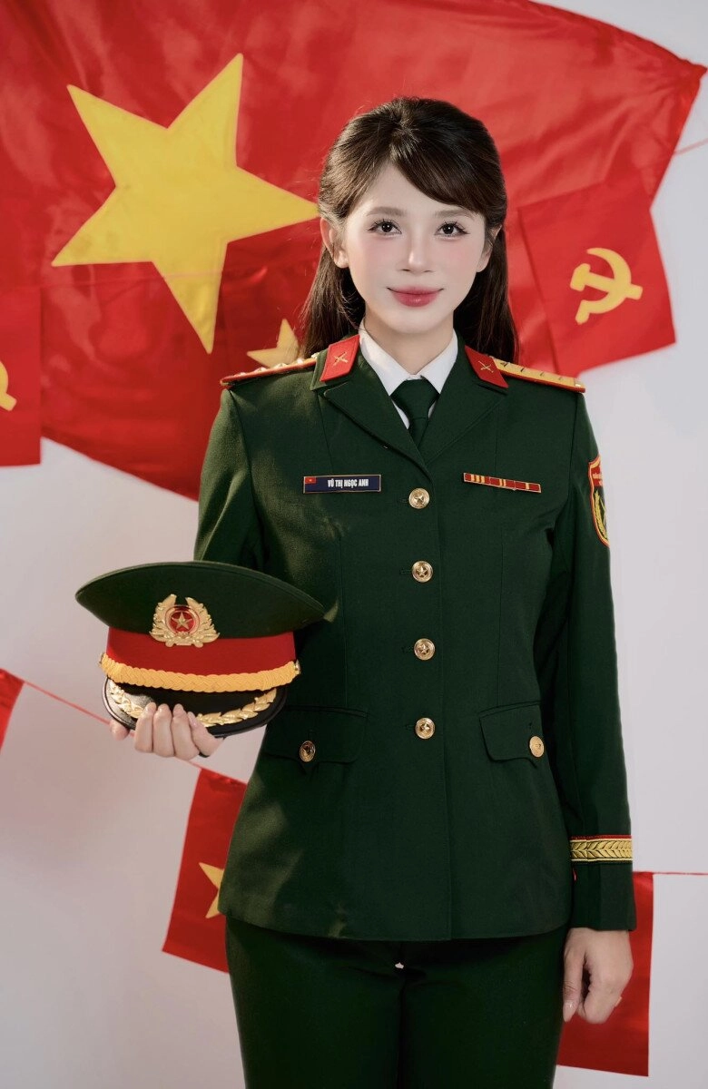 Làm mẹ đơn thân sau chia tay soái ca màn ảnh việt nữ đại uý quân nhân ngày càng đẹp dáng nuột như gái son - 1
