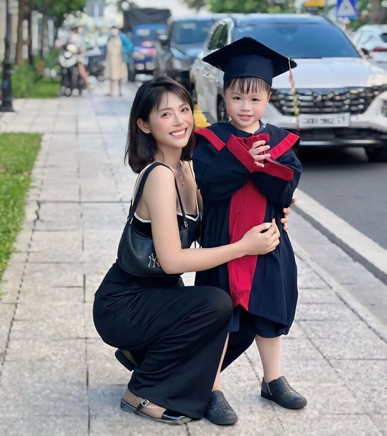 Làm mẹ đơn thân sau chia tay soái ca màn ảnh việt nữ đại uý quân nhân ngày càng đẹp dáng nuột như gái son - 6