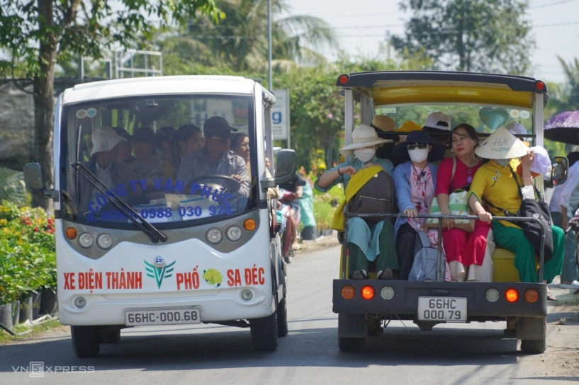 Làng hoa sa đéc hút khách tham quan cận tết - 2