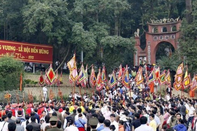 Lễ hội gắn với một trong tứ bất tử của việt nam diễn ra tại nơi vua lý từng xem vận mệnh đất nước - 2