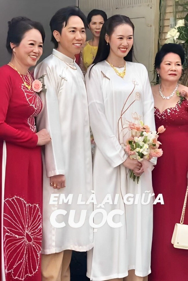 Lễ vu quy của diễn viên anh đức với bạn gái kém 12 tuổi cô dâu chú rể cười tít mắt vàng đeo đầy người - 4
