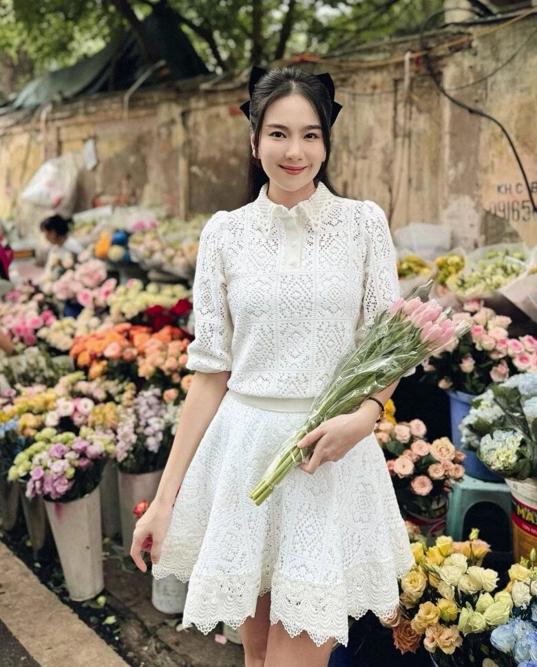 Mc mai ngọc khoe giấy đăng ký kết hôn hé lộ danh tính chồng mới cảm ơn 2024 vì những điều đến sau - 9