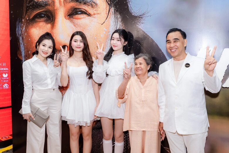Lọ lem và hội bạn toàn con nhà nòi có mối quan hệ thân thiết với quý tử cao 1m9 của ông bầu phước sang - 1