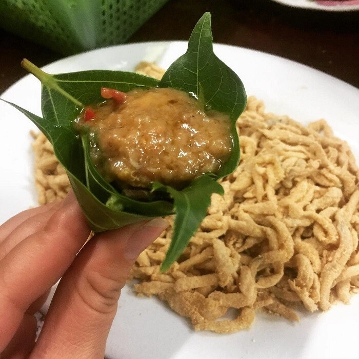 Loài cá lạ bề ngoài khiến nhiều người khiếp sợ lại là đặc sản thanh hóa giá tiền triệu mà vẫn tấp nập người tìm mua - 4