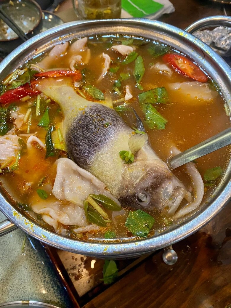 Loài cá tên kỳ quặc chỉ có ở nha trang giá cao ngất ngưởng vẫn cháy hàng liên tục nhờ vị ngon hiếm có - 2