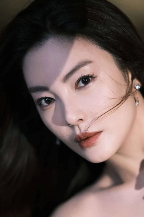 Loại mặt nạ rẻ tiền dễ kiếm ngoài chợ được bản sao song hye kyo trương vũ kỳ tận dụng để dưỡng da - 7