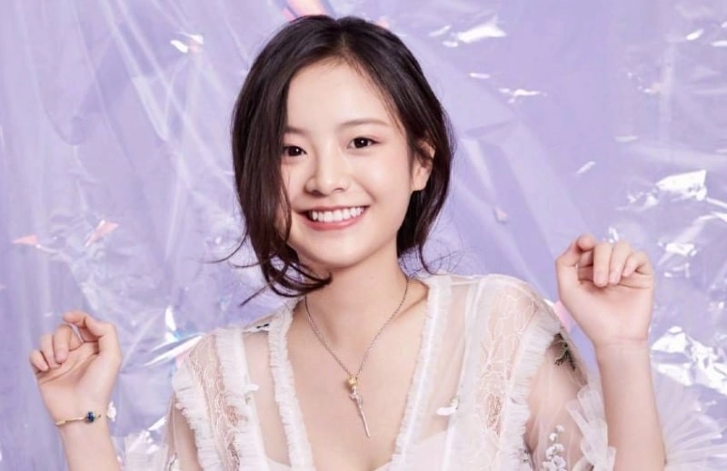 Lý canh hy từ tiểu châu tấn đến ảnh hậu 10x đi cửa sau bị mắng ngay trên sân khấu - 5