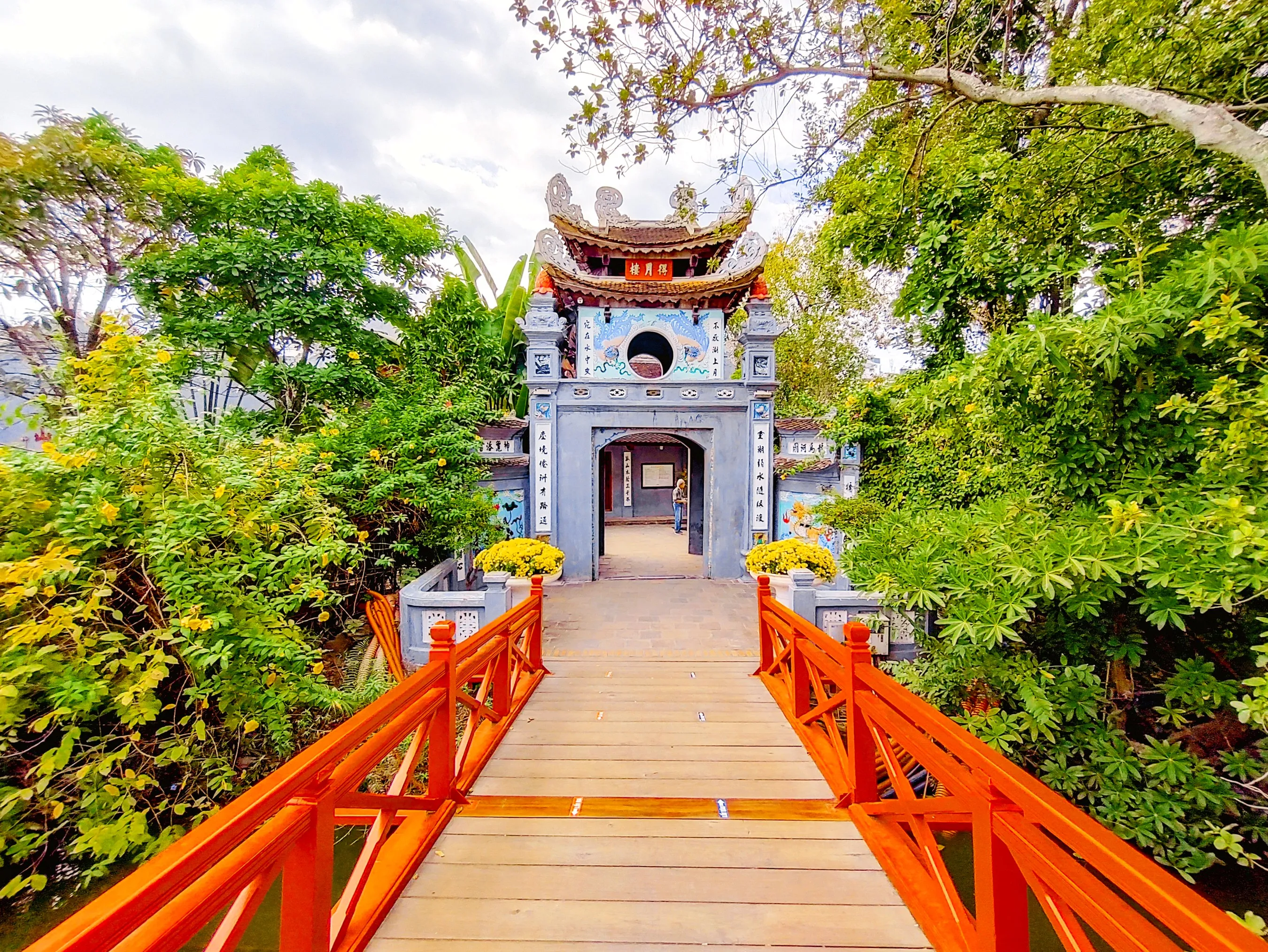 Ly kỳ tên địa điểm hot nhất hà nội sáng nào cũng nghìn người ghé đến gắn liền chuyện vua lê lợi trả gươm thần cho cụ rùa - 6