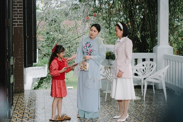 Mc cát tường nói về tin mới sinh em bé trước tết danh tính người đàn ông ôm cô âu yếm gây chú ý - 6