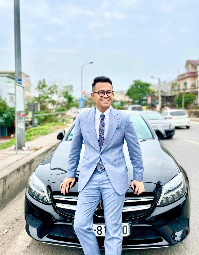 Mc giàu nhất nhì vtv như người khổng lồ khi đứng cạnh vợ không dám giấu quỹ đen vì cam kết sau ngày cưới - 9