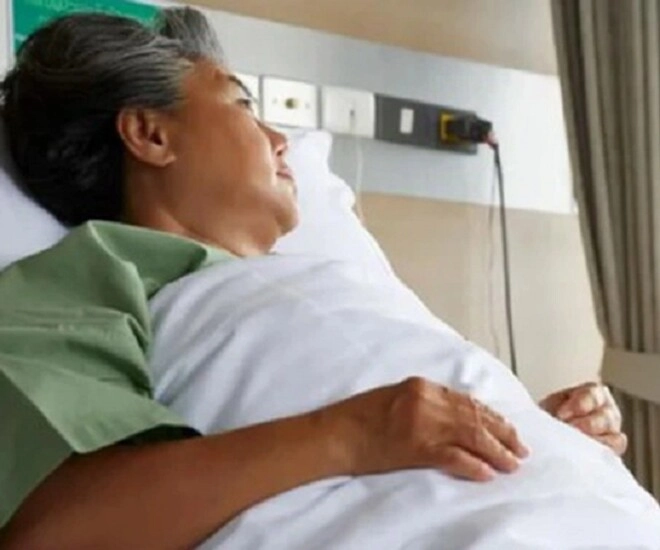Mẹ chồng cho anh trai cả nhà lẫn cửa hàng vợ chồng tôi chỉ 300 triệu đọc mảnh giấy bà viết tôi nghẹn ngào - 1