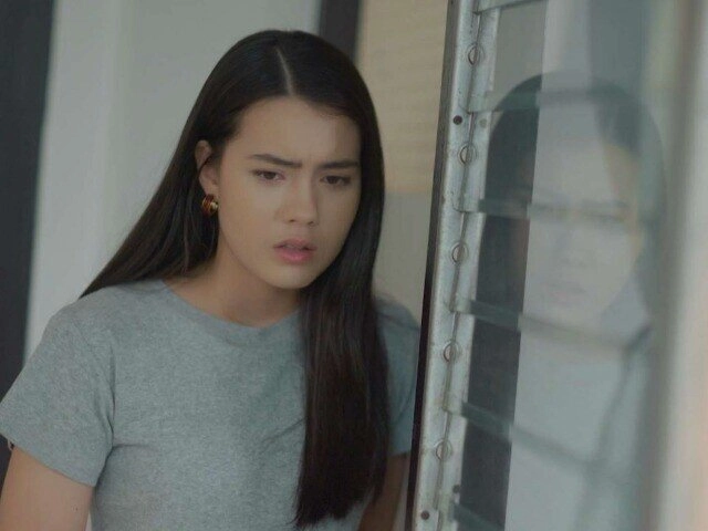 Mẹ chồng công khai giới thiệu đứa con ngoài giá thú của chồng tôi tôi rút ra một tờ giấy bà ngã gục xuống đất - 4