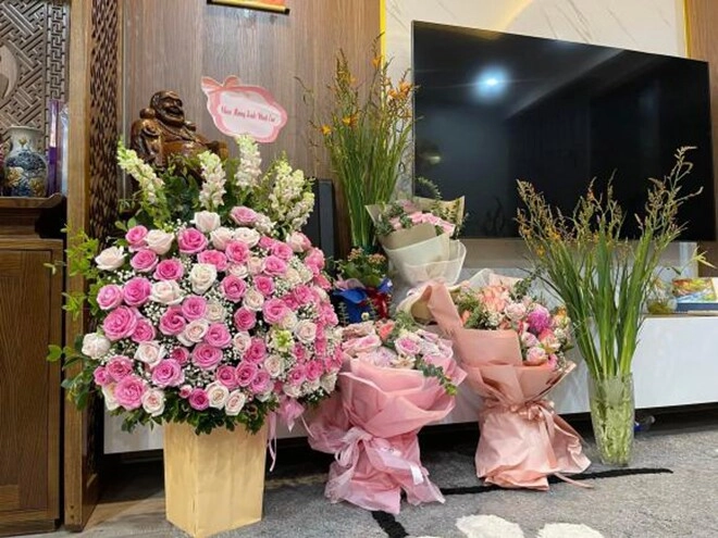 mẹ chồng phương oanh từng khóc nức nở nhắc tới gia đình nay khoe con gái từ nước ngoài về đẹp như người mẫu - 18