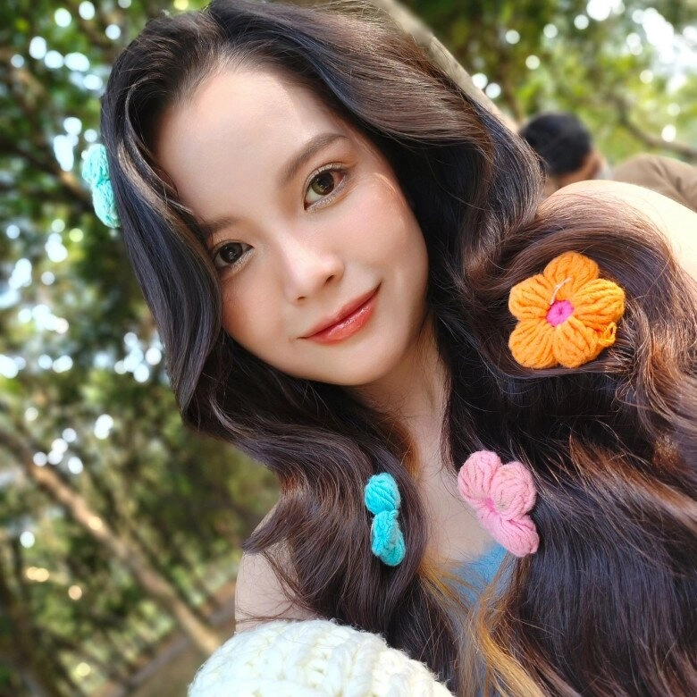 Mẹ đơn thân được trai tây tặng 1 tỷ sau 3 ngày quen chê chồng gia trưởng nhưng chị em ùn ùn xin vía - 3