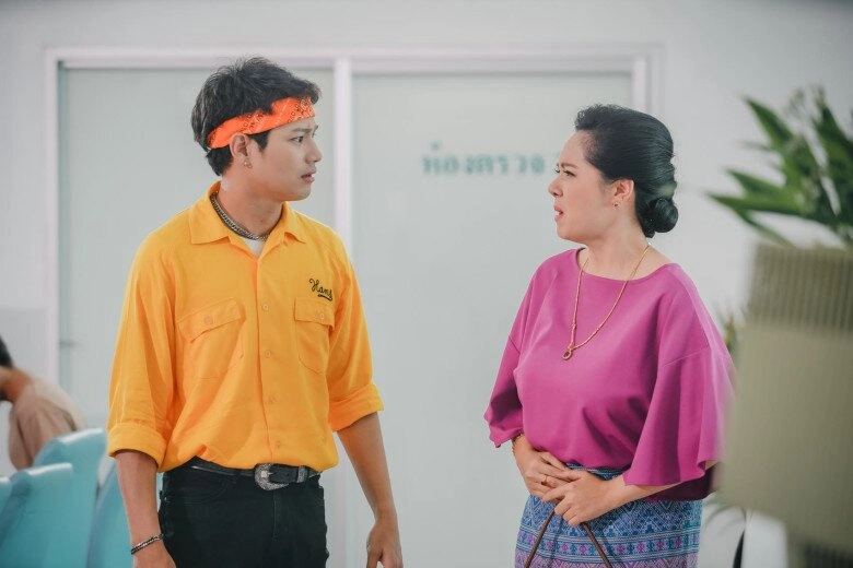 Mẹ muốn bán nhà đi theo người tình tôi đưa cho xem một đoạn video khiến bà ngã quỵ - 2