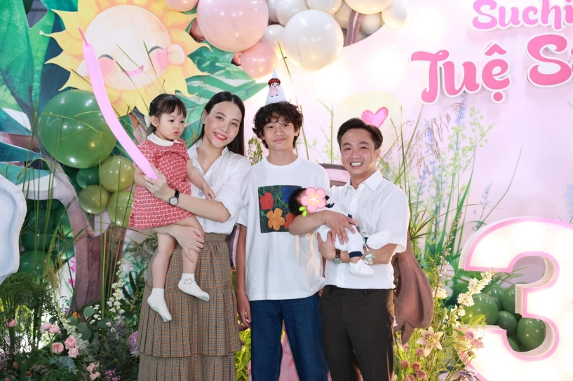 Mẹ ruột đàm thu trang mừng sinh nhật cháu ngoại con gái cường đô la lộ ảnh xinh xắn đón tuổi mới khác mọi năm - 14