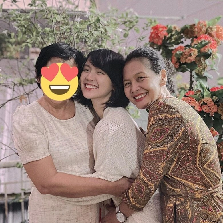 Mẹ ruột sao việt là hoa khôi một thời mẹ hoa hậu giáng my ngoài 80 tuổi thần thái như phu nhân - 17