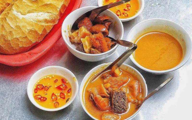Menu đặc sản sài gòn tại hẻm ăn vặt rẻ nhất quận 1 toàn món bình dân chất lượng nhà hàng 50k là no căng bụng - 5