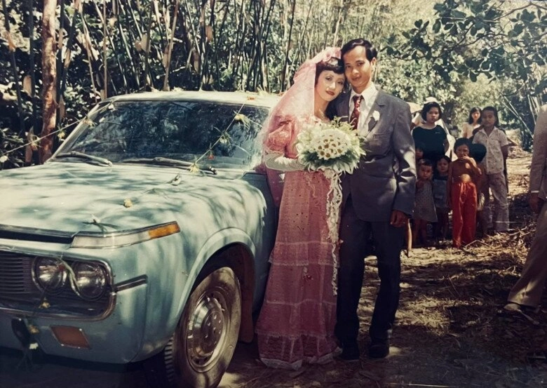 Midu tiết lộ gia thế có bà nội là bà mẹ việt nam anh hùng bố làm công an trước thuộc lực lượng bộ đội củ chi - 4