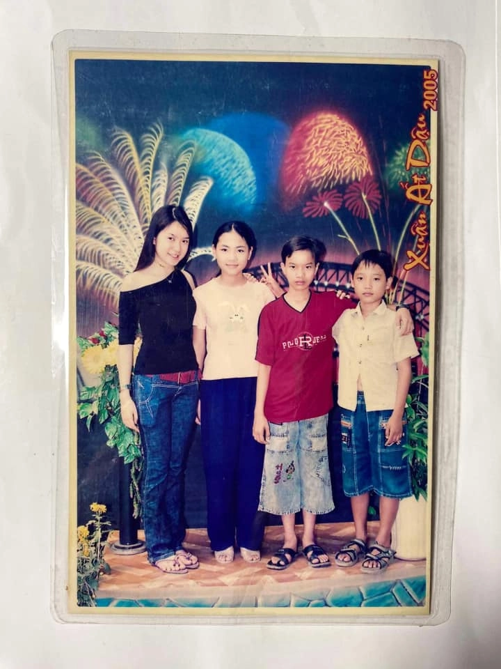 Minh hà khoe ảnh thời mới yêu lý hải 19 năm trước đạo diễn nghìn tỷ giờ u60 trông không khác gì ngày xưa - 2