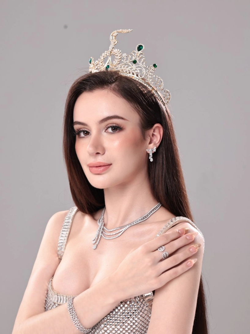 Miss grand canada 2025 đến việt nam mê mẩn ẩm thực chay và ví đây là kho báu - 1