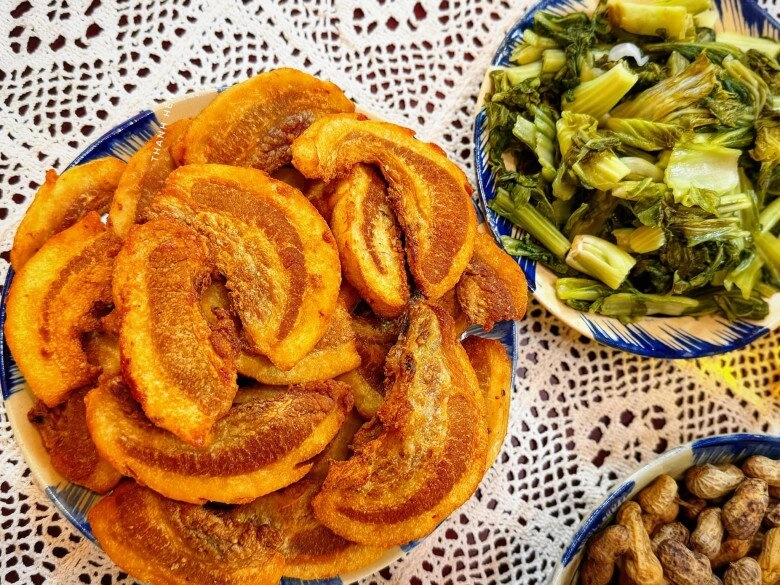 Món ăn tưởng ngấy nhưng là đặc sản nổi tiếng ở một làng cổ hà nội làm không kịp bán dù giá tới 600000đkg - 5