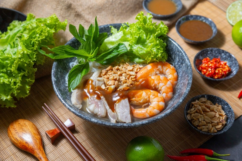 Món bún đặc sản ở sóc trăng tên gọi gây tò mò du khách tưởng sai chính tả - 2