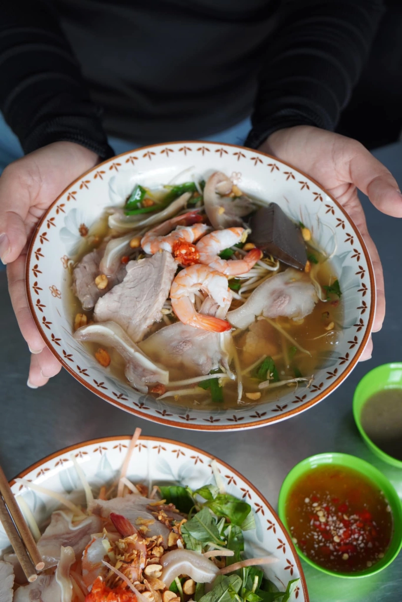 Món bún đặc sản ở sóc trăng tên gọi gây tò mò du khách tưởng sai chính tả - 4