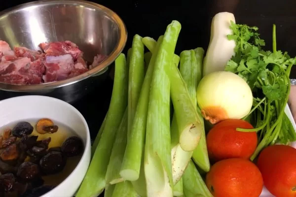 Món bún dân dã có tên gọi lạ cực đắt khách dịp hè lưu ngay 5 địa chỉ ngon nhất hà nội - 2